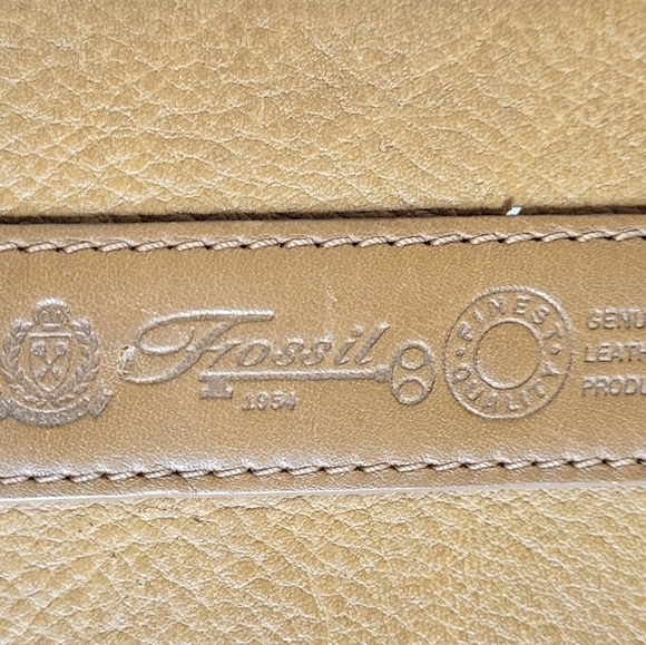 Vintage Fossil “1954” Genuine Brown Leather Crossbody Bag 75082 Y2K - Picture 8 of 12